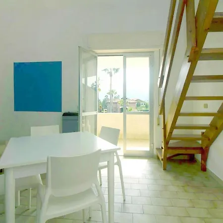 Διαμέρισμα In With Garden